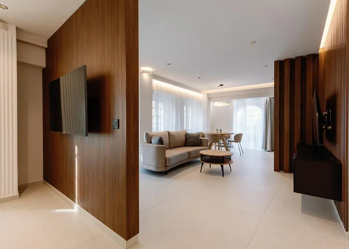 Old Town Luxury 2 Apartment