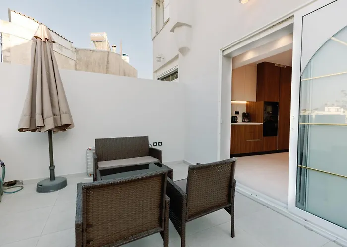 Old Town Luxury 2 Apartment