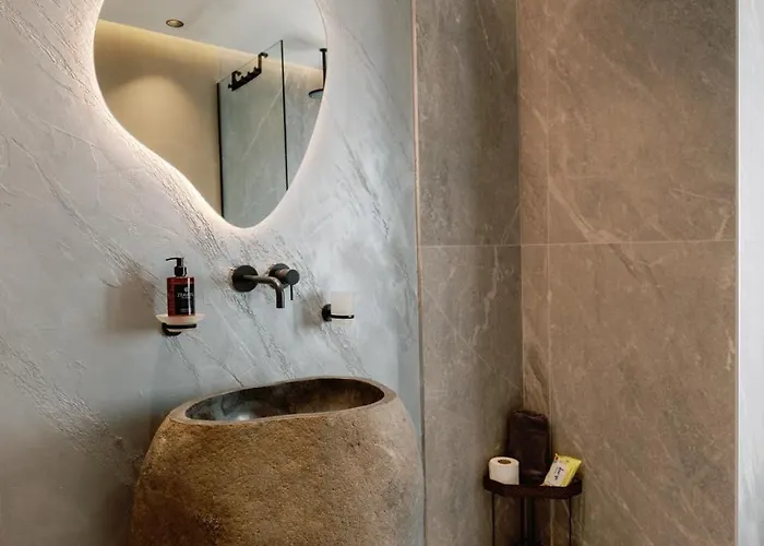 Апартаменти Old Town Luxury 2 *